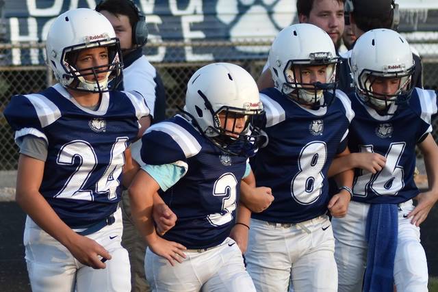 Photo gallery: CMS football falls to Kingston - Claiborne Progress ...