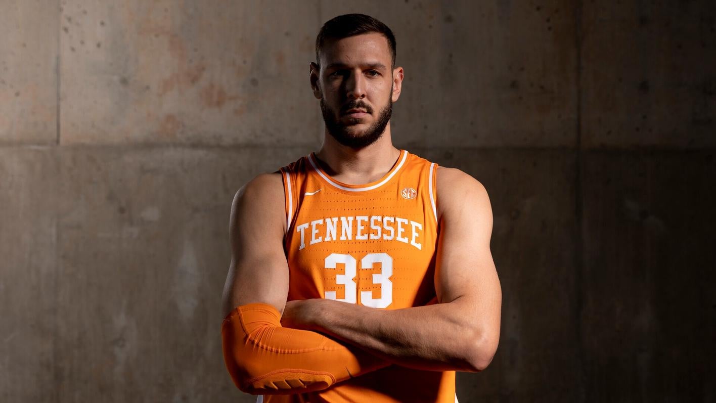 March Madness: Vols secure No. 3 seed